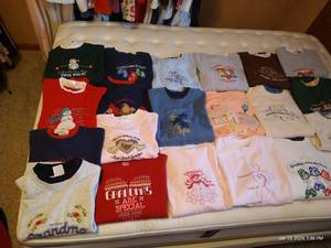 lot 575 image: (20) Grandma Themed Sweatshirts