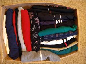lot 584 image: (21) Pairs Ladies Pants - Athletic & PJ Pants