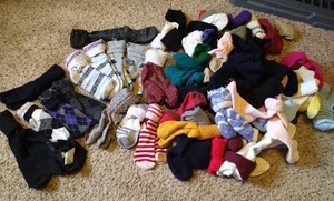 lot 598 image: Box of Fuzzy Socks