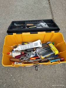 lot 634 image: Toolbox With Nice Tools