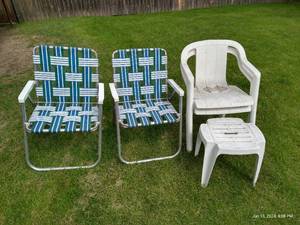 lot 655 image: Outdoor Chair Lot