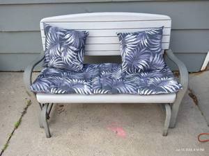 lot 661 image: Lifetime Patio Glider & Cushions