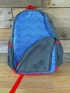 lot 87 image: Shark Kids 16.5 Backpack - Cat & Jack