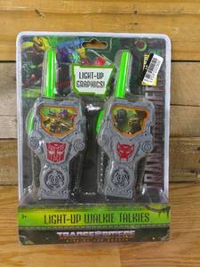 lot 98 image: Transformers Rise of the Beasts Walkie Talkies