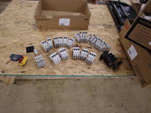 lot 37 image: Lot of Assorted Circuit Breakers and Electrical Components