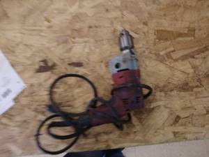 lot 46 image: Milwaukee Magnum HoleShooter Corded Drill