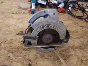 lot 49 image: Rockwell Model 315 7 14 Inch Heavy Duty Circular Saw