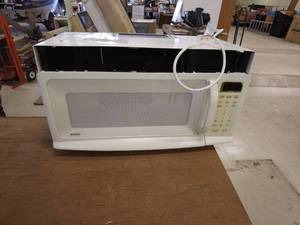 lot 60 image: Kenmore Over-the-Range Microwave (White)