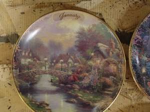 lot 127 image: Thomas Kinkade Collector Plates - Full 12-Month Set