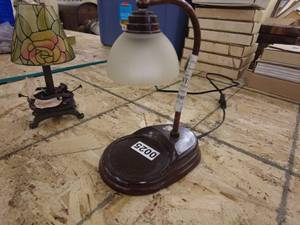 lot 124 image: Pair of Nice Table Top Lamps