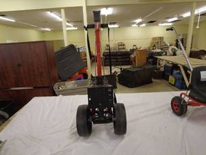 lot 139 image: Heavy-Duty Hand Truck with Pneumatic Wheels