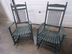 lot 11 image: Two Wood Rocking Chairs