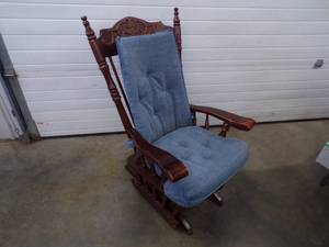 lot 13 image: Wood Gliding Rocking Chair