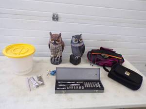 lot 23 image: Owls, Socket Set, Bags and minnow bucket