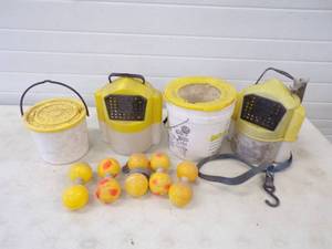 lot 26 image: 5 Fishing Markers with Minnow Buckets