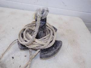 lot 38 image: Anchor