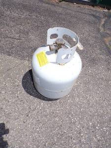 lot 49 image: 20# Propane Tank
