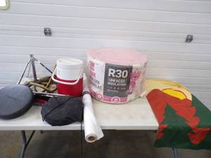 lot 59 image: R30 Insulation, House Wrap, Jumper Cables and lots more