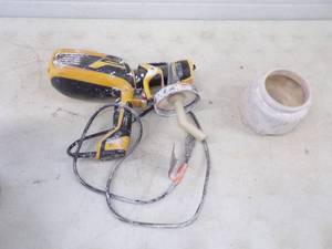 lot 62 image: Wagner Paint Sprayer