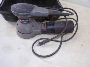 lot 64 image: Porter Cable Sander