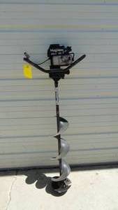 8 Strike Master Magnum Plus 49cc , Ice Auger