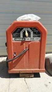 Lincoln AC225 amp Arc Welder