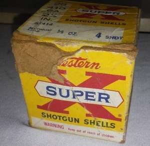 lot 718 image: Vintage Western Super X Shotgun Shells. 410 Ga.
