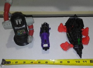 lot 723 image: Transformer Toy and More.