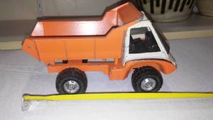 lot 733 image: Gabriel Metal Dump Truck. Nice.