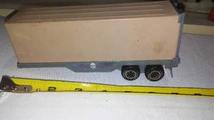 lot 734 image: Tonka Semi Trailer. Danger Explosives. Very Good.