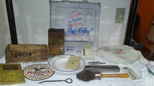 lot 739 image: Vintage Advertising and Promotions.