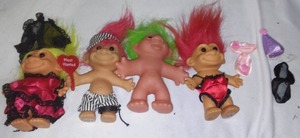 lot 747 image: Trolls and Accessories.