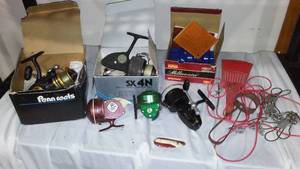 lot 817 image: Fishing Reels (5) and More.