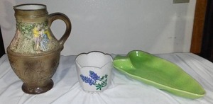 lot 824 image: Frankoma Pottery # 37