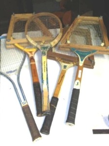 lot 885 image: Tennis Rackets and Presses.