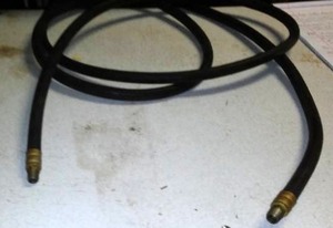 lot 999 image: Hydraulic Hose.