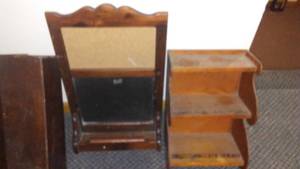 lot 603 image: Wood Shelves Variety (8).