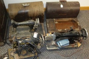 lot 612 image: Sewing Machines And Wood Cases.