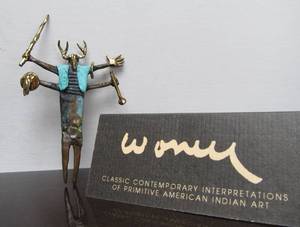 lot 37 image: Large Native American Figural Wearable Bronze Sculpture Brooch