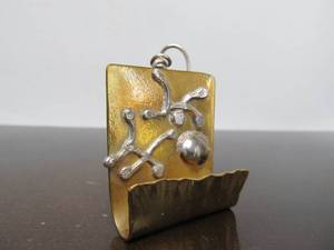 lot 40 image: Very Cool Sculptural Modernist Sterling Silver & Brass Brooch - Signed on Back