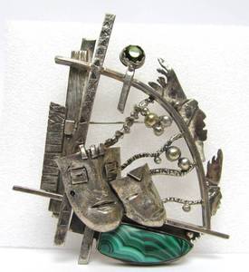 lot 52 image: LARGE & Impressive Sterling Silver & Malachite Brooch wFaces & Green Gemstone