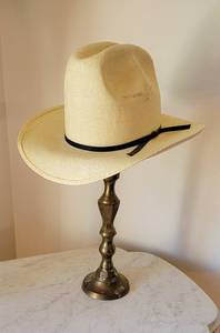 lot 141 image: American West Cowboy Hat plus