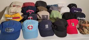 lot 140 image: Collection of Baseball  Golf  Vikings Caps