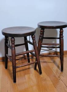 lot 165 image: Antique Farmhouse Milking Stool, pair