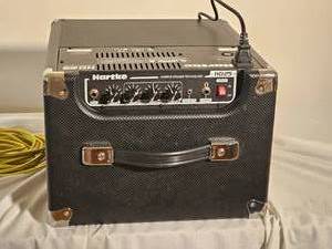 lot 59 image: Hartke HD25 Amp