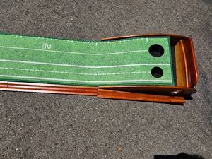 lot 214 image: 9 Foot Put Return