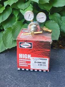 lot 187 image: Harris High-Performance Pressure Regulator 25-200C-580