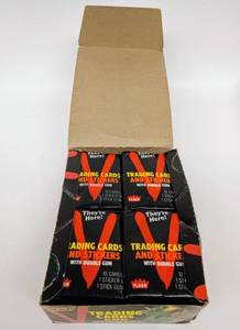 lot 4 image: Vintage Box of Unopened V THEYRE HERE Trading Card Packs #2