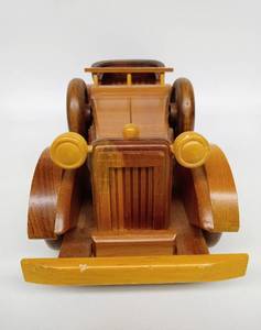 lot 92 image: Vintage Rare WV WOOD SET F108 Antique Car Series 1931 Cadillac 355-A Convertible Coupe Model Car
