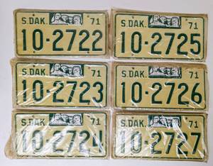 lot 50 image: Lot of Six Sequential Pairs of Unused 1971 South Dakota License Plates (2722 - 2727)
